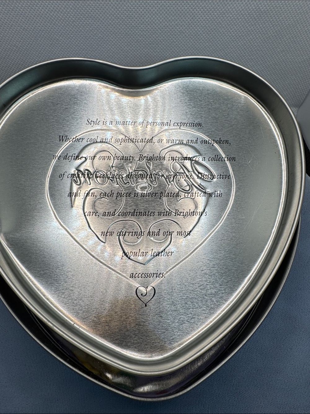 Brighton Hearts Tin set (2) - Picture 9 of 10